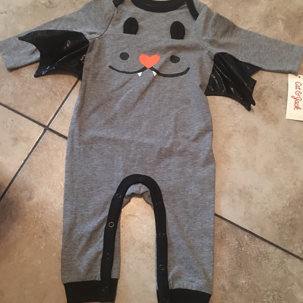 Halloween Bundle Deal 2 X $15!!😍😍Cute vampire one piece